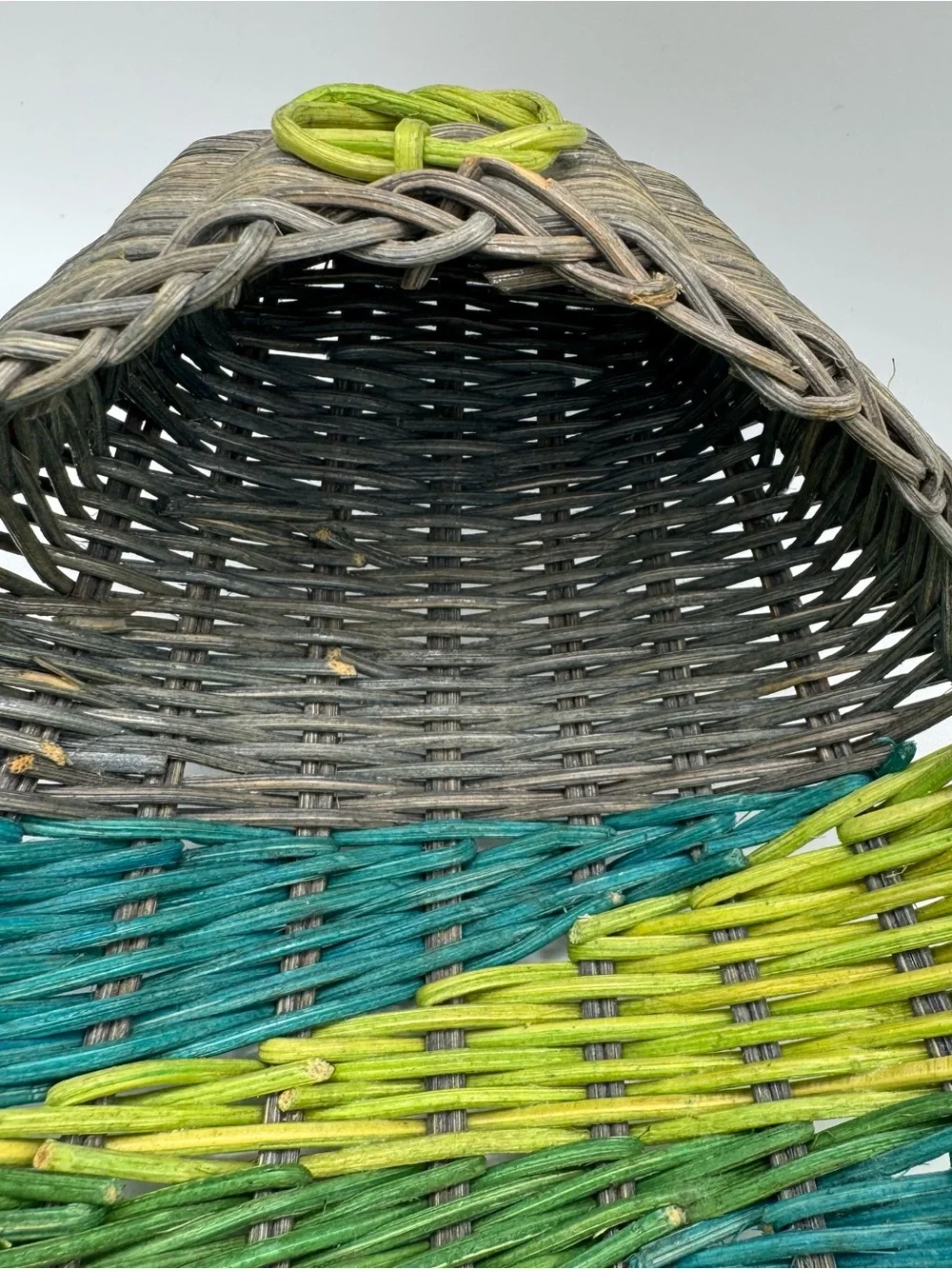 Vintage Wicker Fish Basket Shaped Fruit Bowl Colorful Hand Woven Boho Handle 70s